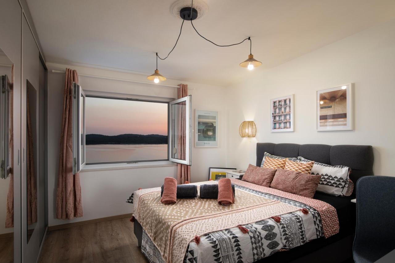 Top Floor Sunset Apartment Pula Exterior photo