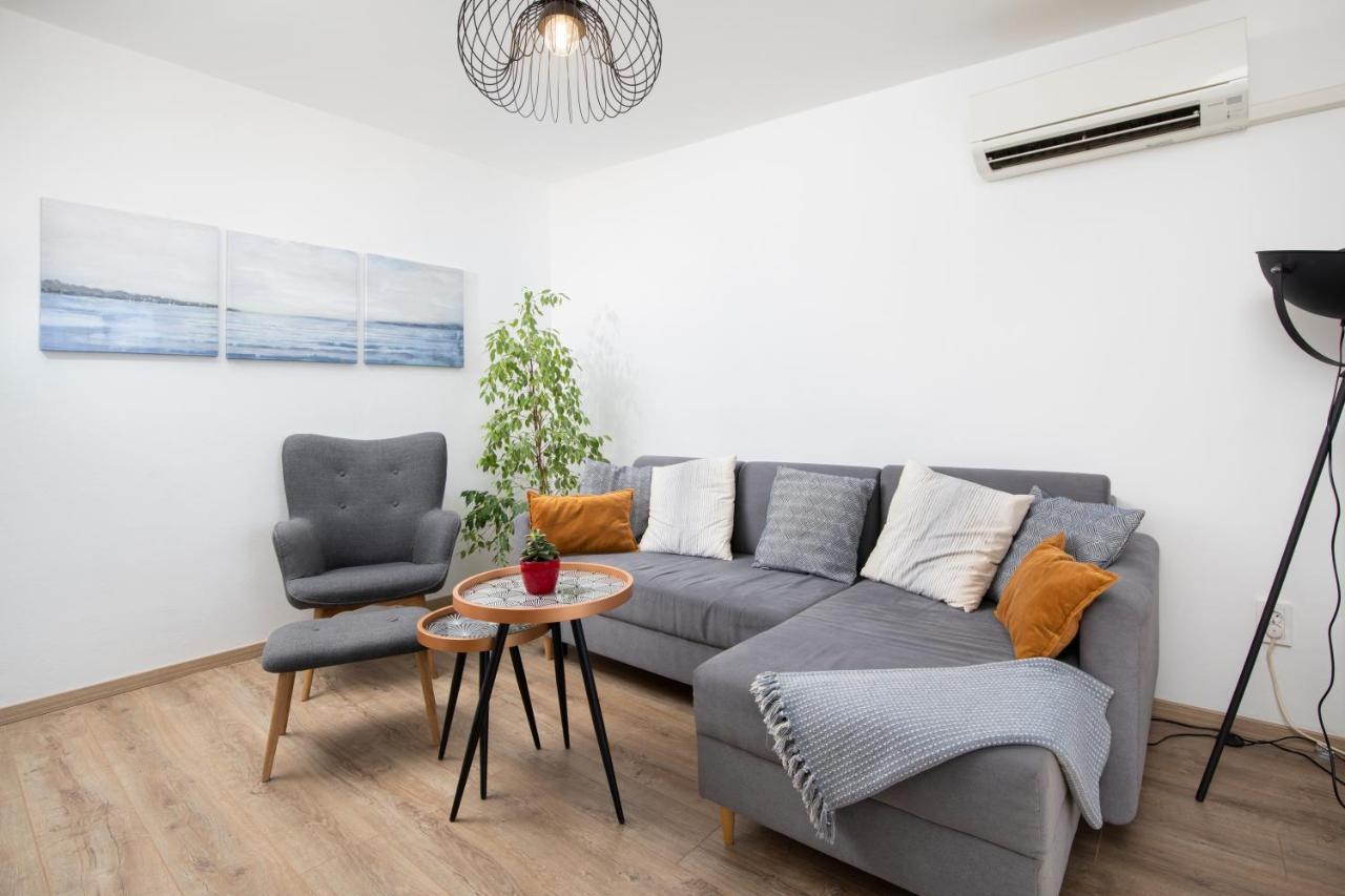 Top Floor Sunset Apartment Pula Exterior photo
